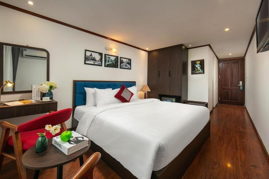 Serene Premier Hotel Ханой Екстер'єр фото