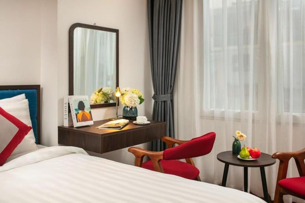 Serene Premier Hotel Ханой Екстер'єр фото