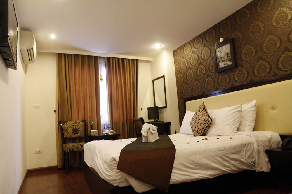 Serene Premier Hotel Ханой Екстер'єр фото